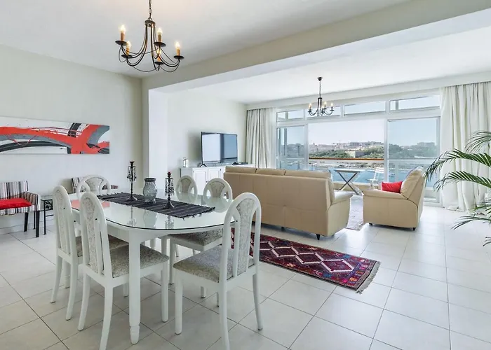Stunning - Seafront 3-Bedroom 6Th Floor